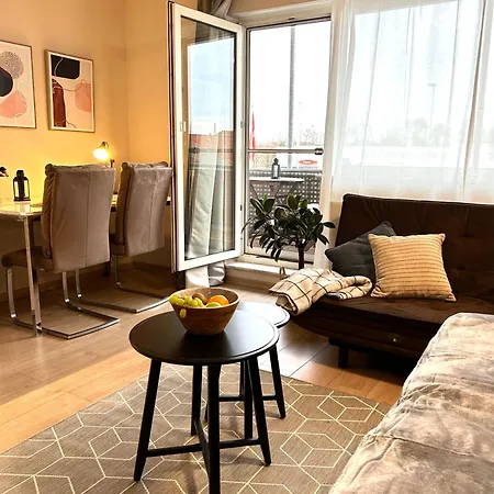 Zentrale Lage - Ideal Fuer Arbeit & Erholung